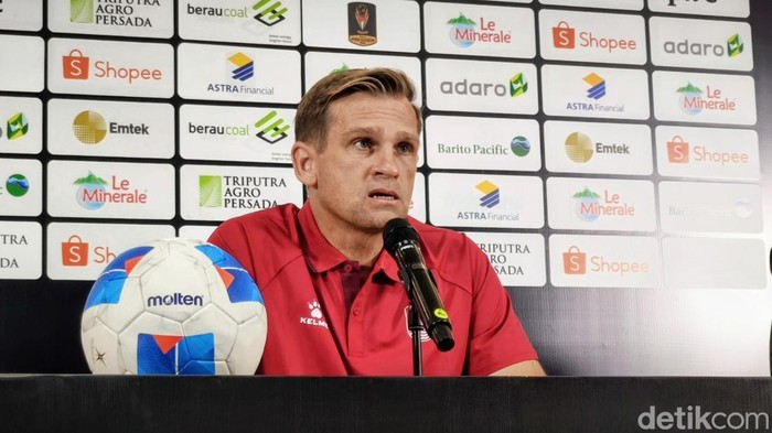 Pelatih Persib Igor Tolic