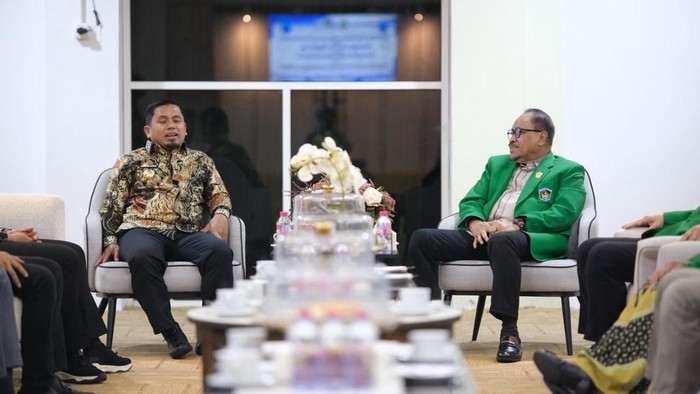 UMI dan Pemkot Parepare menandatangani kesepakatan untuk memperkuat Tridharma Perguruan Tinggi demi pengembangan SDM unggul dan berdaya saing.