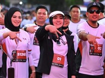 Wali Kota Siska Ramaikan Kendari Half Marathon 2026 Bersama 3.000 Pelari