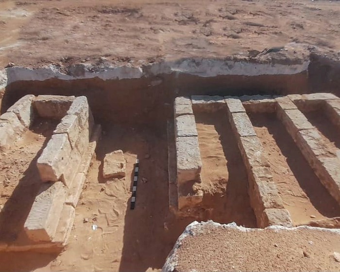 18 Makam dari Era Mesir Kuno ditemukan di kota pantai Mediterania Mesir