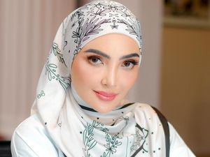Mantap Berhijab, Ashanty Relakan Koleksi Pakaian Terdahulu