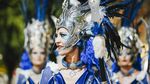 Atraksi Kostum Tradisional Meriahkan Festival Moors and Christians