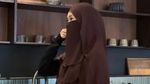 Kompak! Begini Momen Fiki Naki dan Tinandrose saat Kulineran Seru