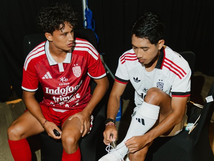 Jersey Baru Bali United sambut Super League 2026/2027.