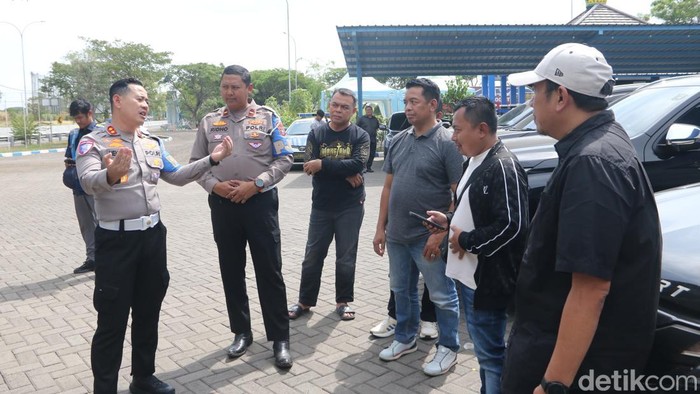 Kasat PJR Polda Jatim AKBP Hendrik Kusuma Wardhana