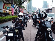 Cerita Lady Bikers RI Touring Pakai Moge Harley di Malaysia