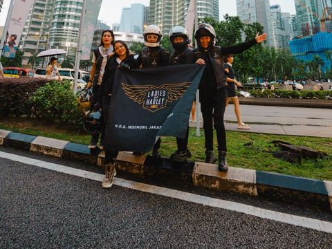 Ladies of Harley (LOH) HOG Indomobil touring di Malaysia