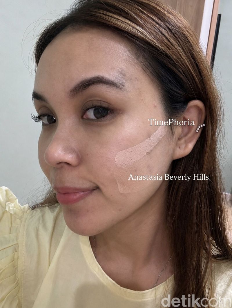 Review Skin Tint Stick TimePhoria vs Anastasia Beverly Hills