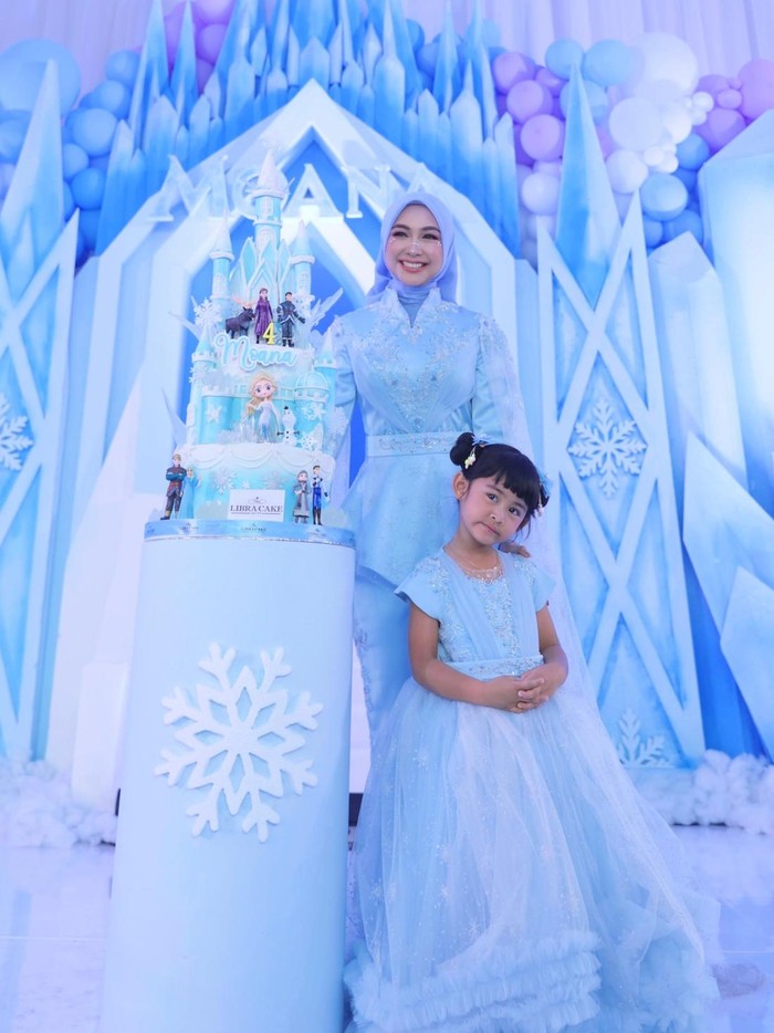 Ria Ricis rayakan ulang tahun Moana