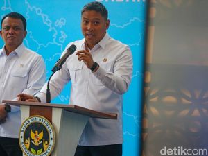 Bos BGN Ancam Pecat Pegawai Dapur MBG yang Langgar SOP
