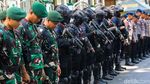 TNI-Polri Siaga Amankan Jalan Tambak Pascabentrokan