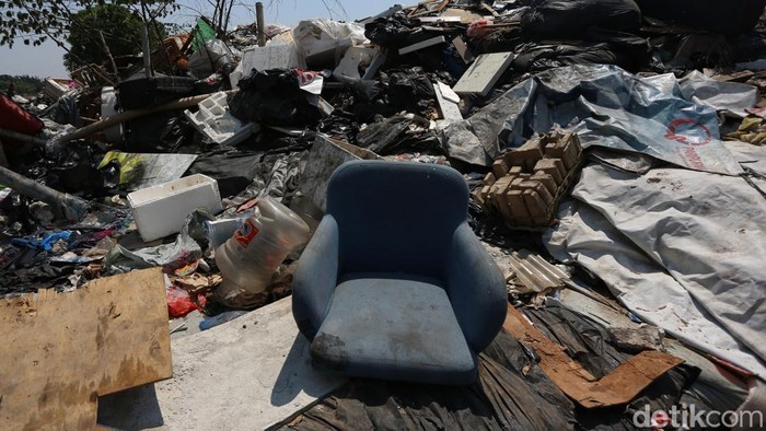 DLH DKI Denda 2 Perusahaan Layanan Angkut Sampah gegara Langgar Aturan