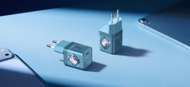UGreen Nexode Air Charger Edisi Honkai: Star Rail dan UGreen Nexode Retractable USB-C Cable Edisi Honkai: Star Rail.