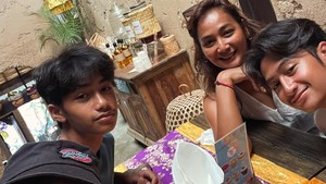 Ya jadi makin percaya diri aja sih sebenernya kalau pakai topi, gak ada alasan lain, paparnya. Foto: Instagram @andyrif