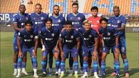 Arema FC menyusul setelah memastikan tiket sebagai runner-up Grup A. Singo Edan meraih dua kemenangan dan sekali kalah di fase grup. Foto: Dok Instagram @officialpialapresiden