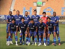 Arema FC Gelar Latihan Bersama Deltras FC Secara Tertutup
