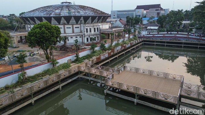 Foto udara memperlihatkan pembangunan Bogor Creative Hub atau Siliwangi Center di kawasan Jalan Tegar Beriman, Cibinong, Kabupaten Bogor, Jawa Barat, Selasa (28/7/2026).