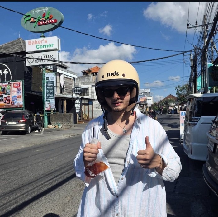 Bryan Domani