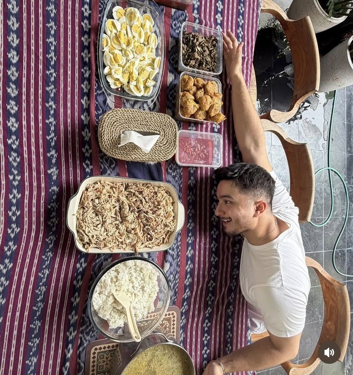 Bryan Domani