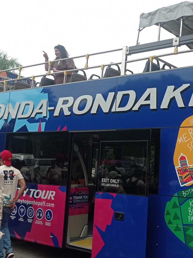 Serunya Naik Bus Hop On Hop Off Menjelajahi Kuala Lumpur