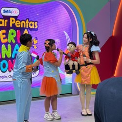 Afsheena Buka Ceria Anak Indonesia dengan Manis, Main Drum Bareng Bikin Semangat!