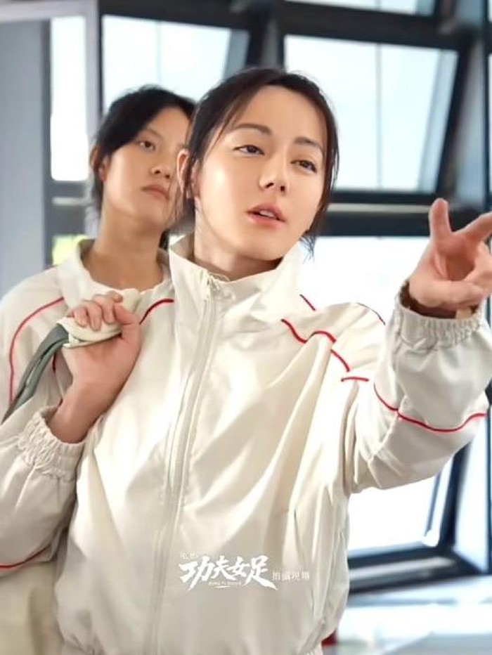 Dilraba Dilmurat di Film Kung Fu Soccer