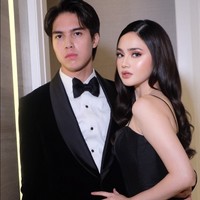 Gaya Couple Syifa Hadju-El Rumi Kondangan Bareng, Bak Barbie & Ken