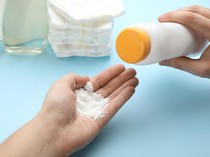 J&J Sepakat Bayar Rp 99 Triliun Imbas Dugaan Bedak Tabur Picu Kanker