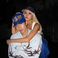 Jay Park dan Dayoung WJSN menjadi topik hangat setelah memamerkan kemesraan di Instagram. Tak sedikit fans yang menduga kedua musisi berpacaran. Foto: dok. Instagram @moresojuplease