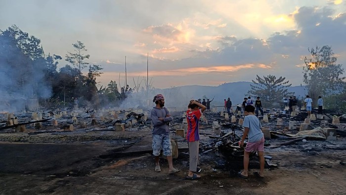 Kebakaran di Kampung Adat Sukabumi