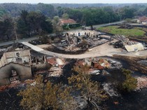 Kebakaran Hutan Hanguskan Ratusan Rumah di Prancis