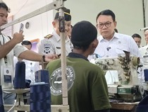 KSP Dudung Sapa Napi di BLK Konveksi Nusakambangan: Kamu Kasusnya Apa?