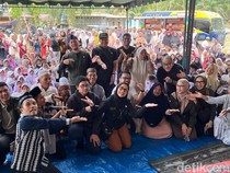 Korban Banjir Aceh Tamiang Terharu Dapat Bantuan CT Arsa Foundation