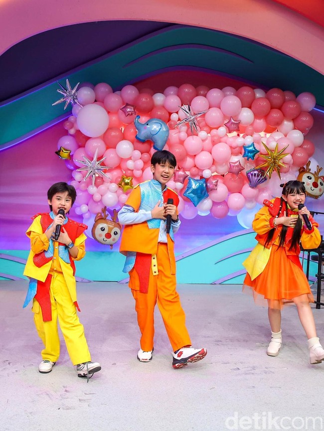 Warna-warni Keseruan Layar Pentas Ceria Anak Indonesia