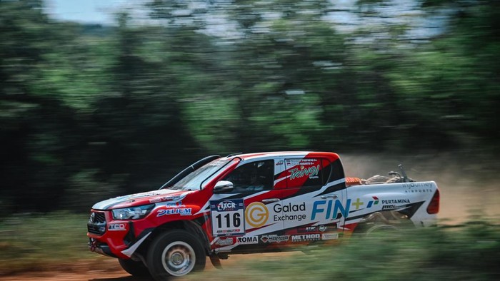 Memen Harianto akan mewakil Indonesia di Asia Cross Coutry Rally (AXCR) 2026. Dia punya mimpi besar mengharumkan nama negara.