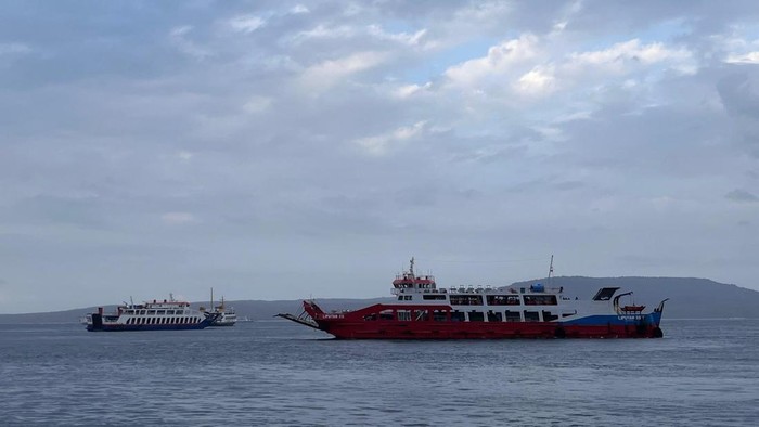 Pelabuhan Ketapang Banyuwangi ditutup akibat cuaca buruk