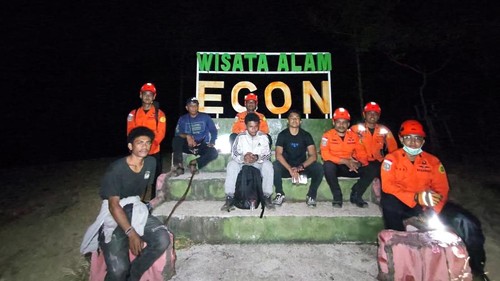 Dua pendaki Gunung Egon di Kabupaten Sikka, Nusa Tenggara Timur (NTT) tersesat saat hendak mendaki Senin malam (27/7/2026).