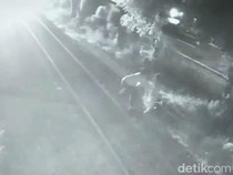 Viral Penjaga Palang Gagalkan Aksi Pria Tabrakkan Diri ke KA di Pasuruan