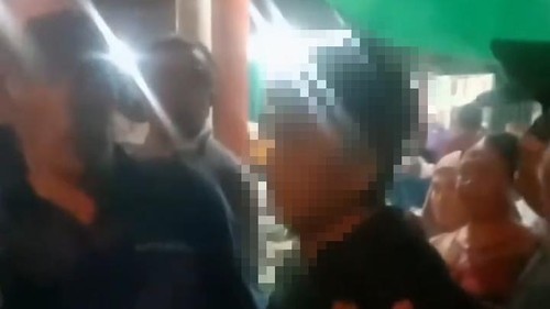 Pria berinisial PN diamankan warga di Pasar Mengwi, Badung, Bali, lantaran tepergok berbelanja menggunakan uang palsu. (Foto: Dok. Istimewa)