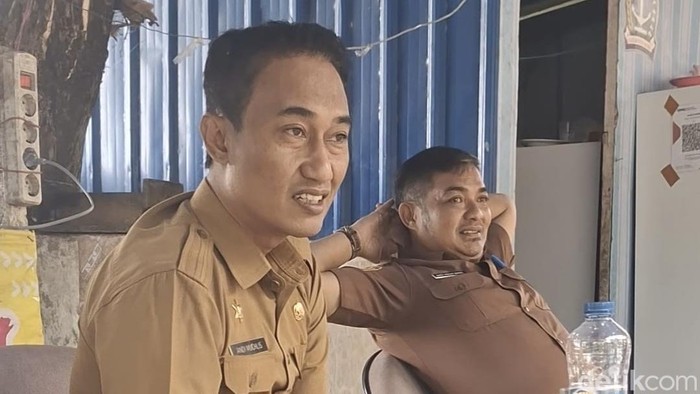 Sekretaris DPRD Bone Andi Muchlis.