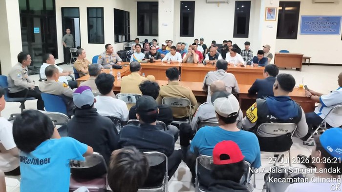 Seorang remaja berinisial RM (19) tewas akibat tawuran di Kalibaru, Cilincing, Jakarta Utara. Polisi bersama warga sepakat memperkuat pengamanan wilayah. (dok Ist)
