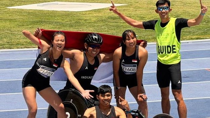 Tim universal relay Indonesia berhasil meraih medali emas dalam kejuaraan World Para Athletics Grand Prix 2026 di Tlaxcala, Meksiko. Tim para atletik Indonesia sukses memborong 15 medali dan satu perak dalam kejuaraan yang berlangsung  tanggal 21 Jul