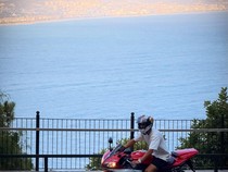 Bikin Haru! Toprak Nostalgia dengan Motor Yamaha Peninggalan Ayahnya