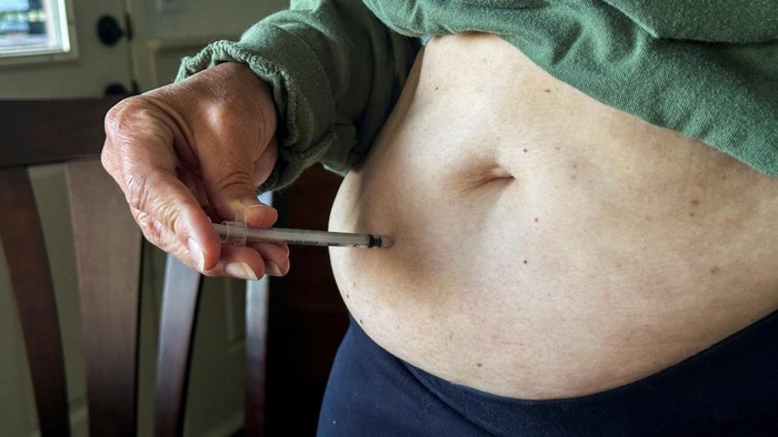 A box of Zepbound, a GLP-1 weight loss drug, at a house of a patient, at her home in Coupeville, Washington, U.S., July 22, 2026. Picture taken with a mobile phone. REUTERS/Karen Pulfer Focht