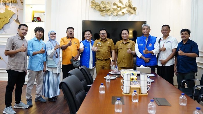 Wabup Gowa Darmawangsyah Muin menerima audiensi DPC HNSI Gowa.