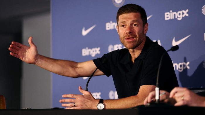 Soccer Football - Chelsea Press Conference - Stamford Bridge, London, Britain - July 13, 2026 Chelsea new manager Xabi Alonso during the press conference REUTERS/David Klein