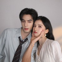 Sosok Zhang Jingyi, Pacar Song Weilong di Drama China Love For You