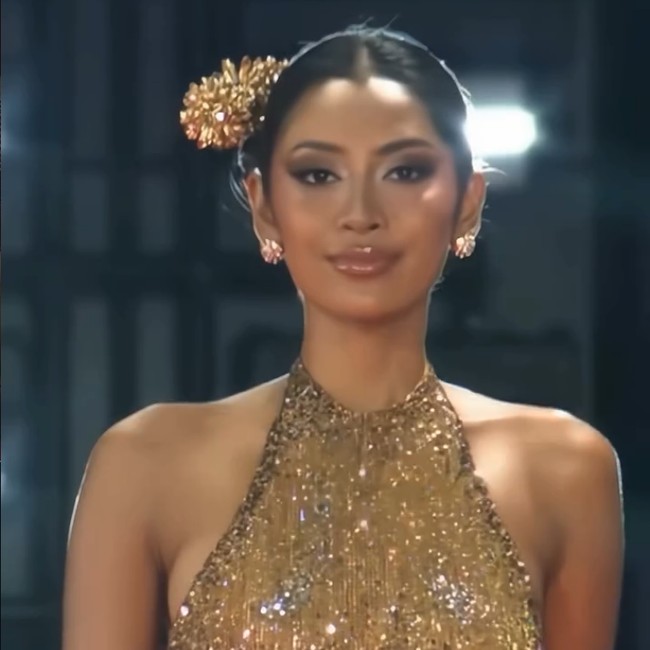 Agnes Rahajeng Berkilau di Preliminary Miss Supranational 2026, Pakai Gaun Emas