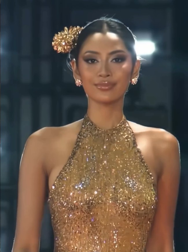 Agnes Rahajeng Berkilau di Preliminary Miss Supranational 2026, Pakai Gaun Emas