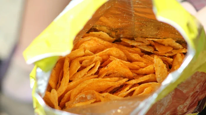 Kenapa Bungkus Makanan Ringan Banyak Udaranya? Ini Alasannya